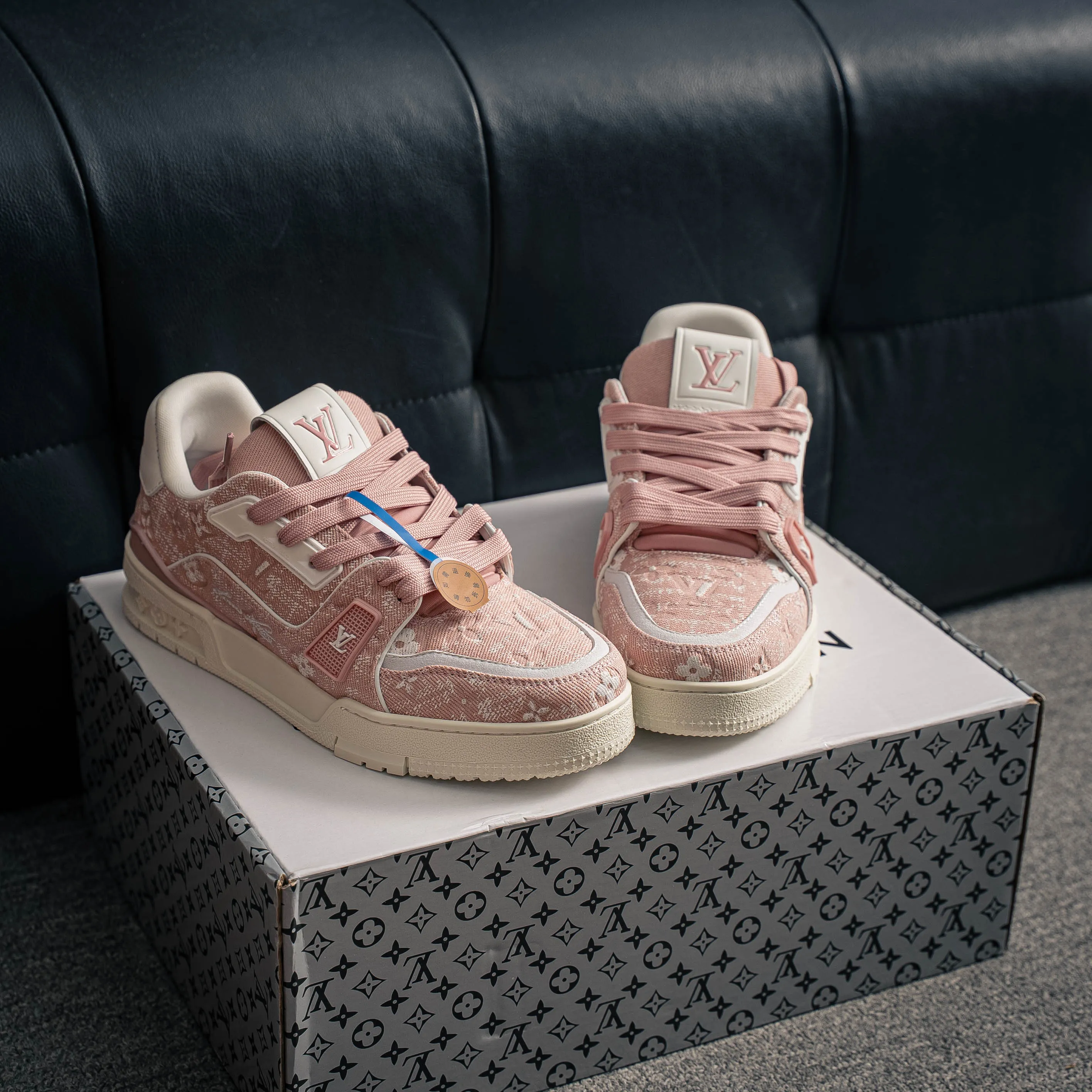 【L 2 】 Premium LV Classic New Arrival ✦ 1:1 ， ， ✦ Cowhide Leather Shoes ， LOGO ✦ + ，
